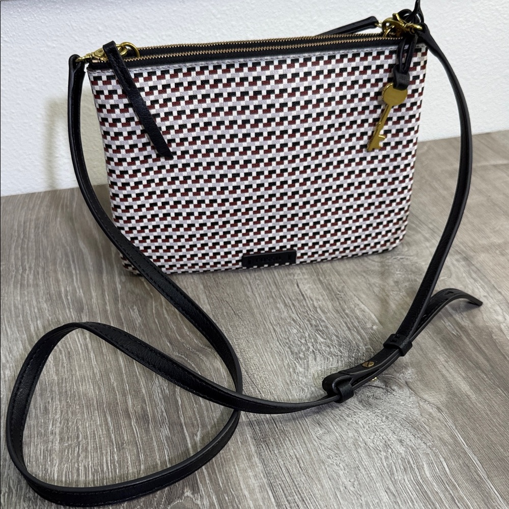 Fossil Black, White & Burgundy Woven Crossbody with Gold Accent